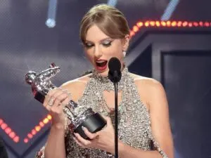 Taylor Swift set to become the most awarded artist in VMA history